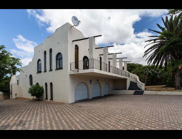 3 BEDROOM HOUSE FOR SALE IN BRACKEN HEIGHTS